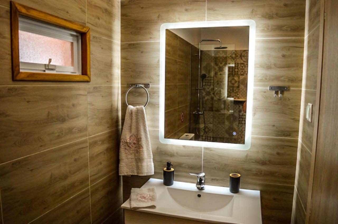Golden Mile STUDIO-APARTMENT Ypsos Dış mekan fotoğraf